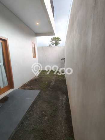 For Sale Rumah 4 Kamar Lokasi Strategis Bagus dan Strategis di Ngaglik For Sale Rumah 4 Kamar Lokasi Strategis Bagus dan Strategis di Ngaglik