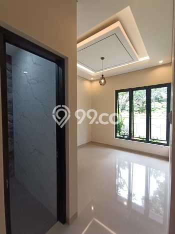 Rumah Strategis di Mlati, Dekat Kawasan Komersial, Sleman - LT 100m2m² Rumah Strategis di Mlati, Dekat Kawasan Komersial, Sleman - LT 100m2m²