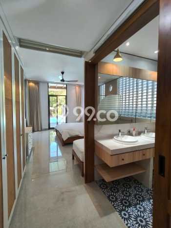 HOT DEAL! Vila di Ngaglik, Area 722m2m², Area Strategis HOT DEAL! Vila di Ngaglik, Area 722m2m², Area Strategis