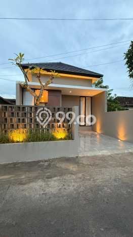 Rumah Modern Cantik 2 KT Siap Huni di Godean Rumah Modern Cantik 2 KT Siap Huni di Godean