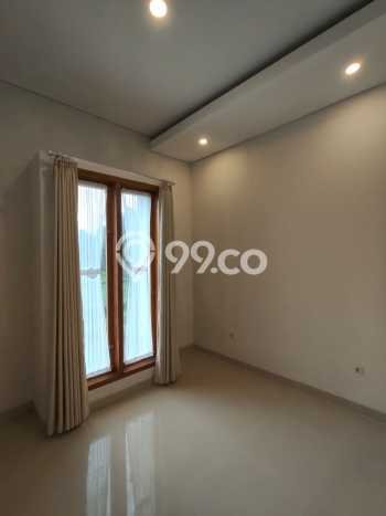 For Sale Rumah 4 Kamar Lokasi Strategis Bagus dan Strategis di Ngaglik For Sale Rumah 4 Kamar Lokasi Strategis Bagus dan Strategis di Ngaglik
