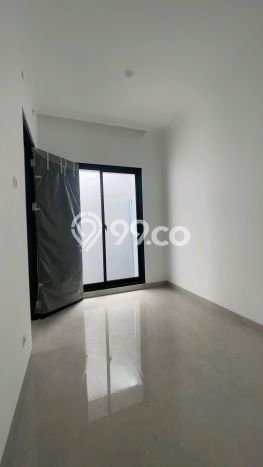 Rumah Minimalis 5 KT LT 93m2 di Bambu Apus Rumah Minimalis 5 KT LT 93m2 di Bambu Apus