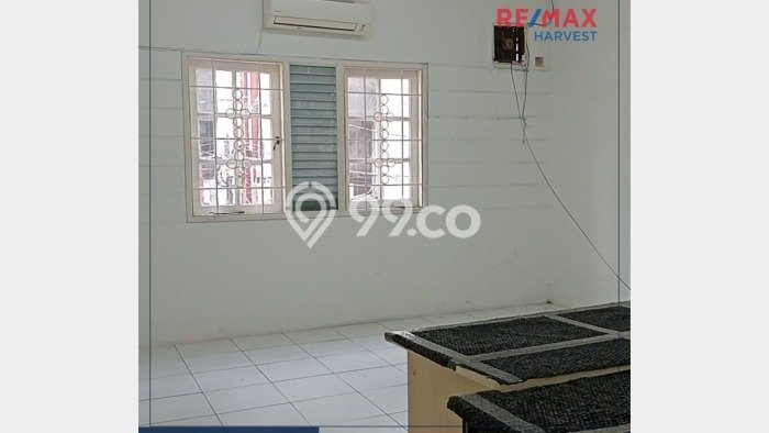 Unit Ruko Dijual di Roxy Jakarta Pusat 300m2 Unit Ruko Dijual di Roxy Jakarta Pusat 300m2