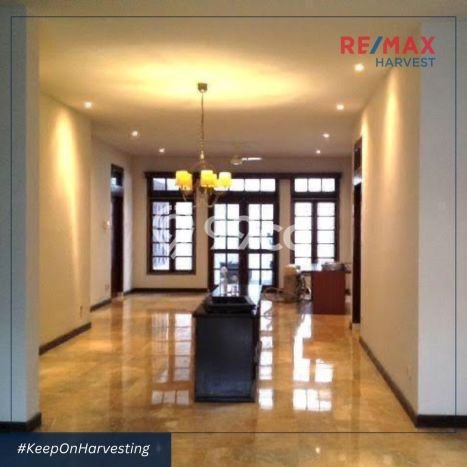 Rumah Elit LB 230m2 Siap Pakai Desain Elegan di Cipete, Jakarta Selatan Rumah Elit LB 230m2 Siap Pakai Desain Elegan di Cipete, Jakarta Selatan
