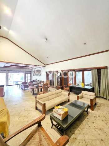 Dijual Rumah Mewah Exclusive di Pesanggrahan, Jakarta Selatan Dijual Rumah Mewah Exclusive di Pesanggrahan, Jakarta Selatan