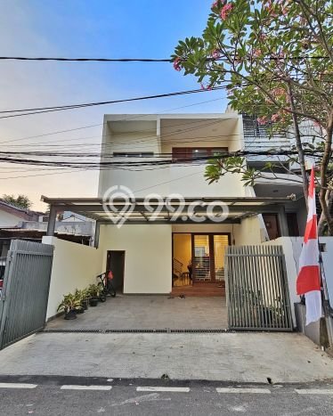 Dijual Rumah Luas Megah Dengan View Cantik di Pondok Indah, Jakarta Selatan Dijual Rumah Luas Megah Dengan View Cantik di Pondok Indah, Jakarta Selatan