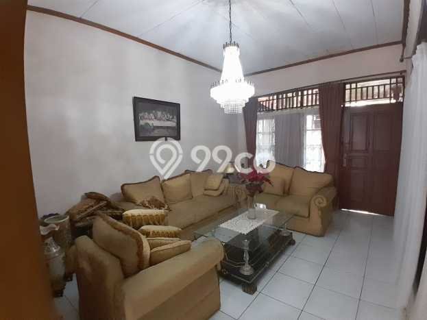 Hunian Mewah LB 200m2 Siap Huni Desain Elegan di Pondok Pinang, Jakarta Selatan Hunian Mewah LB 200m2 Siap Huni Desain Elegan di Pondok Pinang, Jakarta Selatan