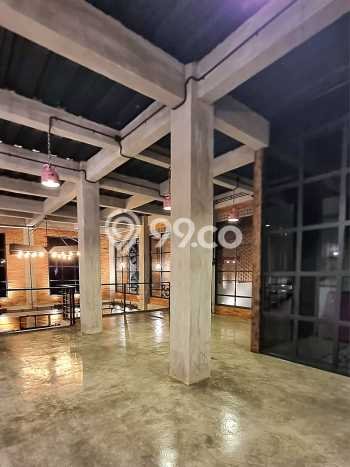 For Sale! Premium House LT 308m2 Desain Modern di Setiabudi For Sale! Premium House LT 308m2 Desain Modern di Setiabudi