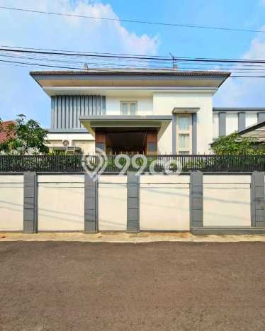 For Sale Rumah Elit Exclusive di Pesanggrahan, Jakarta Selatan For Sale Rumah Elit Exclusive di Pesanggrahan, Jakarta Selatan