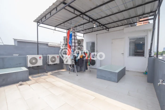Kost Lengkap Strategis di Kebon Jeruk Full Furnished Kost Lengkap Strategis di Kebon Jeruk Full Furnished