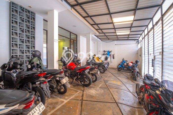 Disewakan Kost di Area Favorit Palmerah Bisa Survei Dulu Disewakan Kost di Area Favorit Palmerah Bisa Survei Dulu