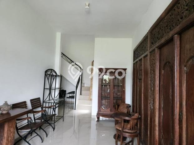 Rumah Mewah LB 340m2 Siap Huni Desain Elegan di Pondok Indah, Jakarta Selatan Rumah Mewah LB 340m2 Siap Huni Desain Elegan di Pondok Indah, Jakarta Selatan
