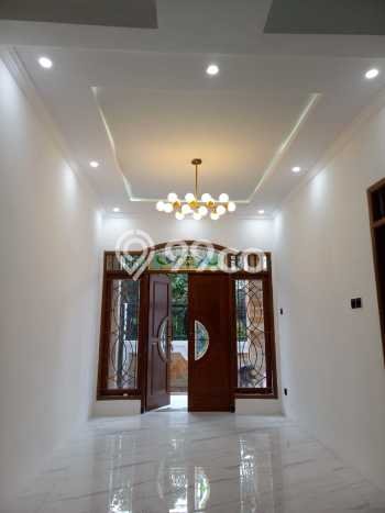 Jual Rumah Mewah Elegan Dengan View Cantik di Ketintang, Surabaya Jual Rumah Mewah Elegan Dengan View Cantik di Ketintang, Surabaya