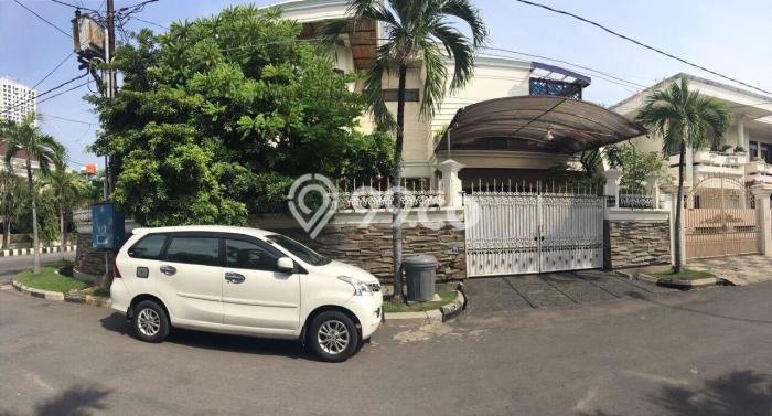 Rumah LT 600m2m² di kertajaya, Surabaya - Akses Mudah Rumah LT 600m2m² di kertajaya, Surabaya - Akses Mudah