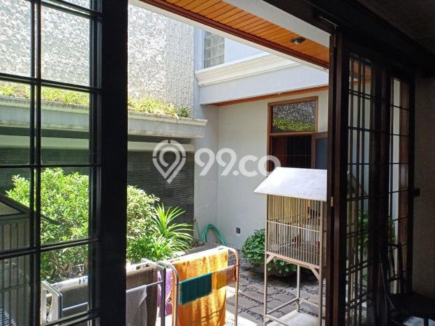 Rumah LT 600m2m² di kertajaya, Surabaya - Akses Mudah Rumah LT 600m2m² di kertajaya, Surabaya - Akses Mudah