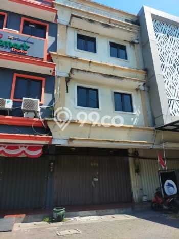 LOKASI STRATEGIS! Ruko di Sukolilo, Luas 330m2m², Jalan Utama LOKASI STRATEGIS! Ruko di Sukolilo, Luas 330m2m², Jalan Utama