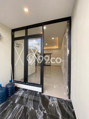 Hunian Cantik Modern Lb 120m2 di Rungkut, Surabaya Hunian Cantik Modern Lb 120m2 di Rungkut, Surabaya