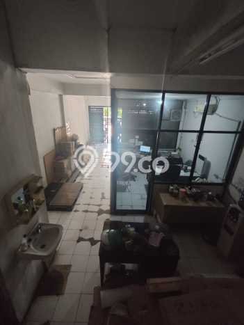 Ruko Dijual di Prime Area Surabaya Luas 255m2 Ruko Dijual di Prime Area Surabaya Luas 255m2
