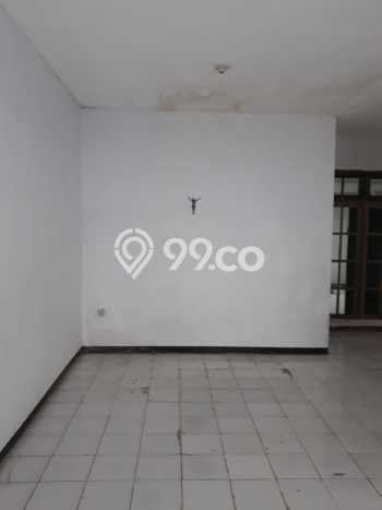 For Sale Rumah 2 Kamar Lokasi Ideal Nyaman dan Strategis di Dukuh Pakis For Sale Rumah 2 Kamar Lokasi Ideal Nyaman dan Strategis di Dukuh Pakis