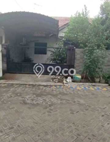 Rumah Strategis Modern Lb 140m2 di Tambaksari, Surabaya Rumah Strategis Modern Lb 140m2 di Tambaksari, Surabaya