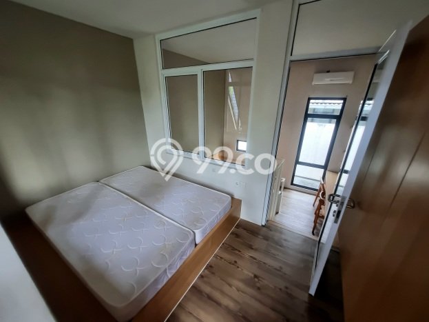 Rumah Modern Cantik 1 Kamar Bisa Langsung Pindah di BSD Rumah Modern Cantik 1 Kamar Bisa Langsung Pindah di BSD