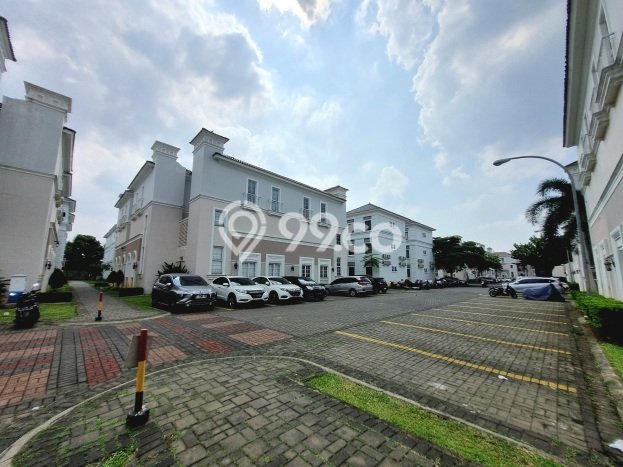 Unit Kost Dijual di BSD dengan 6 Kamar Kawasan Strategis Unit Kost Dijual di BSD dengan 6 Kamar Kawasan Strategis