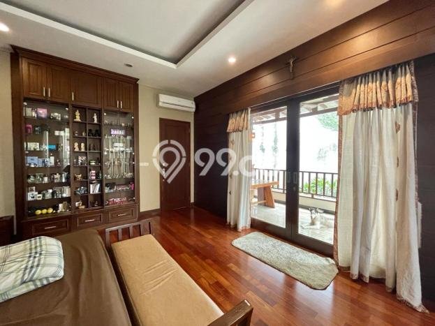 Siap Huni Hunian Elit 5 Kamar di Kelapa Gading Dekat ke Mana Saja Siap Huni Hunian Elit 5 Kamar di Kelapa Gading Dekat ke Mana Saja