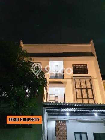 Dijual Rumah Mewah Elegan Dengan View Eksklusif di Citra Grand, Jakarta Timur Dijual Rumah Mewah Elegan Dengan View Eksklusif di Citra Grand, Jakarta Timur