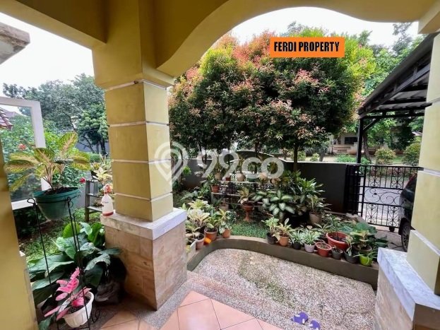 Rumah Luxury Modern Tanpa Renovasi di Raffles Hills Jakarta Timur Rumah Luxury Modern Tanpa Renovasi di Raffles Hills Jakarta Timur
