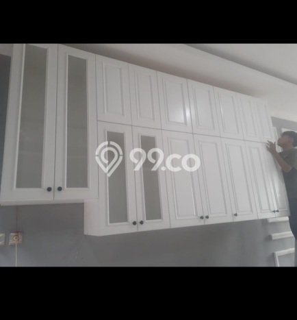 Rumah Mewah dengan Luas Tanah 50m² di Lingkungan Asri Cibubur, Depok Rumah Mewah dengan Luas Tanah 50m² di Lingkungan Asri Cibubur, Depok