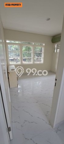 Dijual Hunian Rumah Nyaman 4 Kamar di Kota Wisata, Jakarta Timur Dijual Hunian Rumah Nyaman 4 Kamar di Kota Wisata, Jakarta Timur
