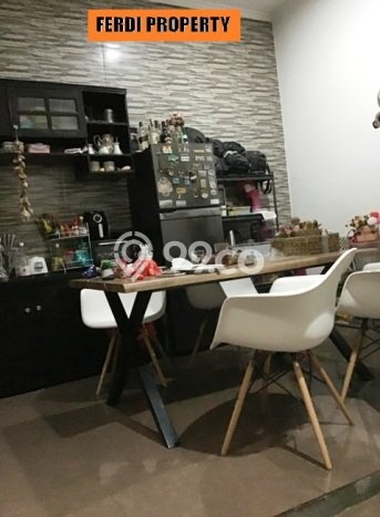 Jual Rumah Eksklusif 4 KT di Cibubur, Jakarta Timur Jual Rumah Eksklusif 4 KT di Cibubur, Jakarta Timur
