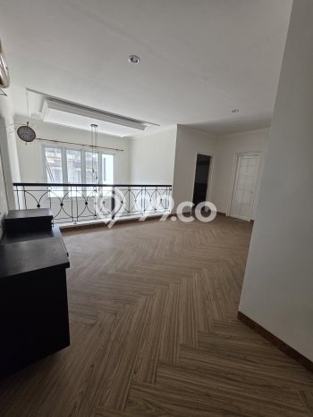 Rumah sewa siap pakai 5 Kamar Tidur di Raffles Hills, Jakarta Timur Rumah sewa siap pakai 5 Kamar Tidur di Raffles Hills, Jakarta Timur