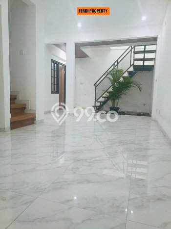 PROMO TERBATAS! Rumah Berkualitas area Citra Grand, Jakarta Timur, LT 90m² Bangunan 120m² PROMO TERBATAS! Rumah Berkualitas area Citra Grand, Jakarta Timur, LT 90m² Bangunan 120m²