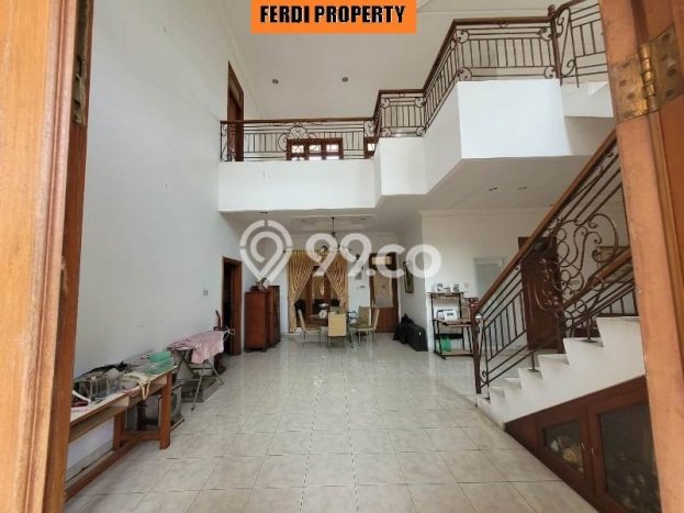Rumah Luxury Modern Siap Huni di Citra Grand Jakarta Timur Rumah Luxury Modern Siap Huni di Citra Grand Jakarta Timur