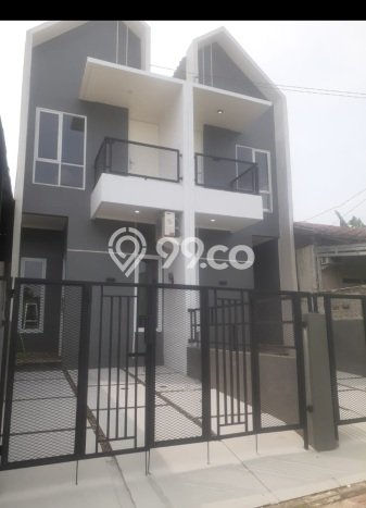 Rumah Mewah dengan Luas Tanah 50m² di Lingkungan Asri Cibubur, Depok Rumah Mewah dengan Luas Tanah 50m² di Lingkungan Asri Cibubur, Depok