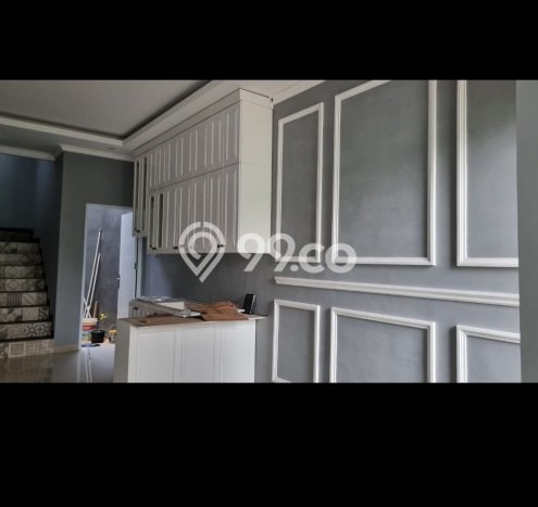 Rumah Mewah dengan Luas Tanah 50m² di Lingkungan Asri Cibubur, Depok Rumah Mewah dengan Luas Tanah 50m² di Lingkungan Asri Cibubur, Depok
