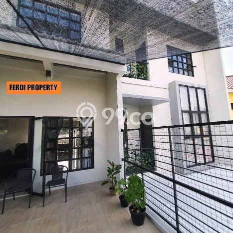Dijual Rumah Mewah Elegan Dengan View Eksklusif di Citra Grand, Jakarta Timur Dijual Rumah Mewah Elegan Dengan View Eksklusif di Citra Grand, Jakarta Timur