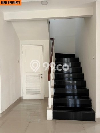 Hunian Super Elit dengan Akses Paling Strategis di Raffles Hills, Jakarta Timur Hunian Super Elit dengan Akses Paling Strategis di Raffles Hills, Jakarta Timur