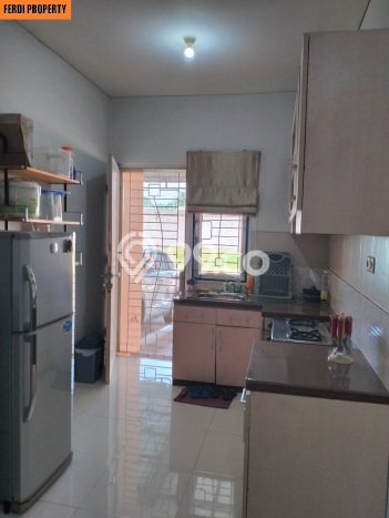 Rumah Luas Asri 4 KT Siap Pakai di Raffles Hills Jakarta Timur Rumah Luas Asri 4 KT Siap Pakai di Raffles Hills Jakarta Timur