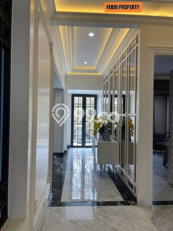 Rumah Mewah LB 1200m2 Siap Pakai Desain Elegan di Citra Grand, Jakarta Timur Rumah Mewah LB 1200m2 Siap Pakai Desain Elegan di Citra Grand, Jakarta Timur