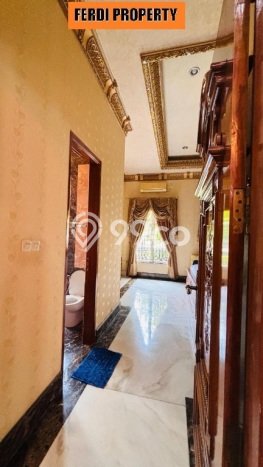 Rumah Elit Modern Tanpa Renovasi di Citra Grand Jakarta Timur Rumah Elit Modern Tanpa Renovasi di Citra Grand Jakarta Timur