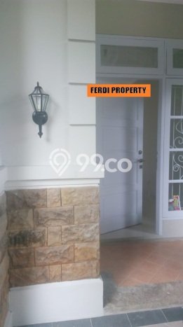 Dijual Rumah Modern 4 KT di Kota Wisata, Jakarta Timur Dijual Rumah Modern 4 KT di Kota Wisata, Jakarta Timur