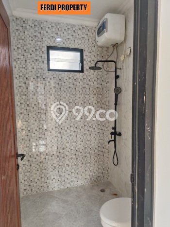 PROMO TERBATAS! Rumah Berkualitas area Citra Grand, Jakarta Timur, LT 90m² Bangunan 120m² PROMO TERBATAS! Rumah Berkualitas area Citra Grand, Jakarta Timur, LT 90m² Bangunan 120m²
