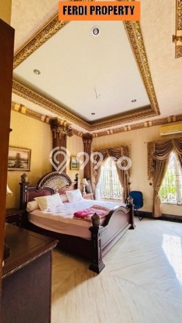 Rumah Elit Modern Tanpa Renovasi di Citra Grand Jakarta Timur Rumah Elit Modern Tanpa Renovasi di Citra Grand Jakarta Timur