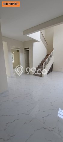Dijual Hunian Rumah Nyaman 4 Kamar di Kota Wisata, Jakarta Timur Dijual Hunian Rumah Nyaman 4 Kamar di Kota Wisata, Jakarta Timur