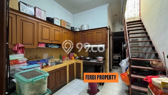 Hunian Mewah LB 237m2 Siap Pakai Desain Elegan di Pondok Bambu, Jakarta Timur Hunian Mewah LB 237m2 Siap Pakai Desain Elegan di Pondok Bambu, Jakarta Timur