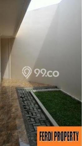 Rumah Mewah LB 320m2 Siap Pakai Desain Elegan di Citra Grand, Jakarta Timur Rumah Mewah LB 320m2 Siap Pakai Desain Elegan di Citra Grand, Jakarta Timur