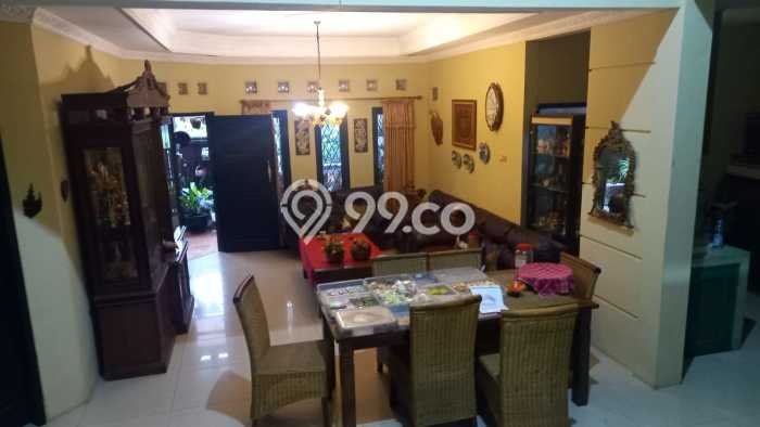 Rumah Modern 8 KT LT 280m2 di Cisaranten Rumah Modern 8 KT LT 280m2 di Cisaranten