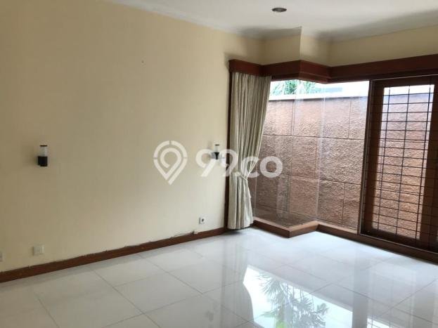 Jarang Ada! Rumah Kontrakan 4 Kamar Nyaman Siap Huni Pondok Indah Jarang Ada! Rumah Kontrakan 4 Kamar Nyaman Siap Huni Pondok Indah